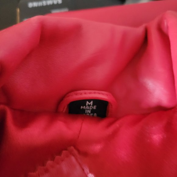 Bright Red Women’s Leather Coat – Size M - Picture 4 of 16